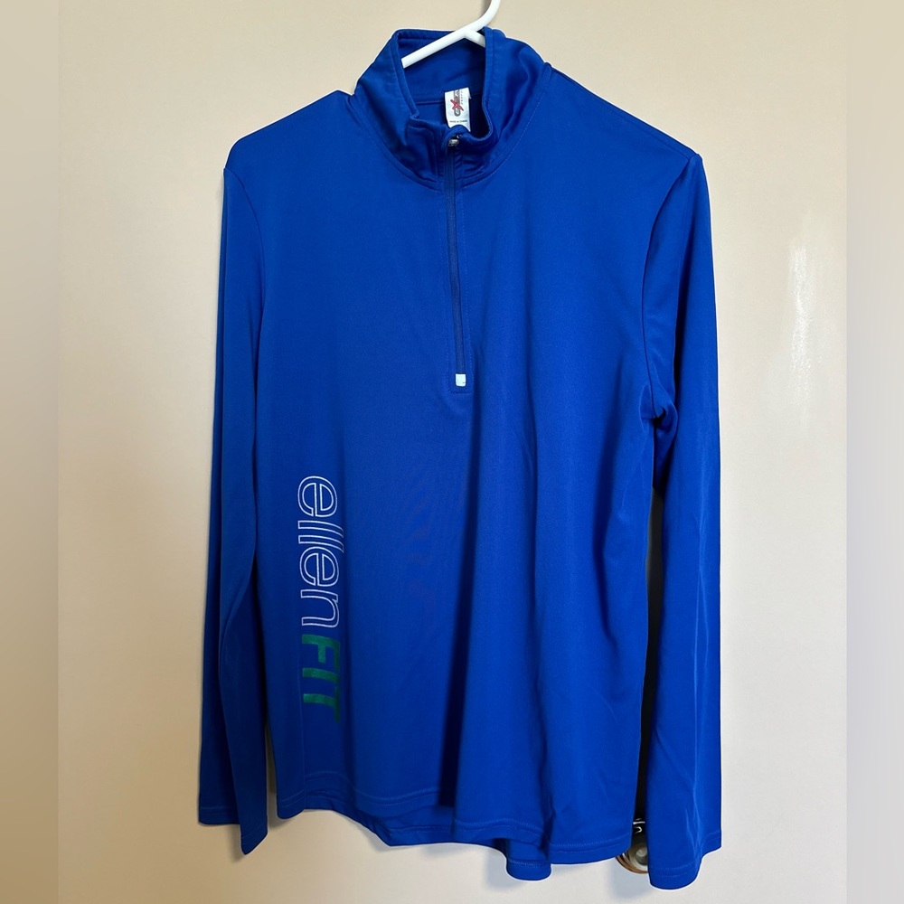179 Ellen Degeneres long sleeve athletic top